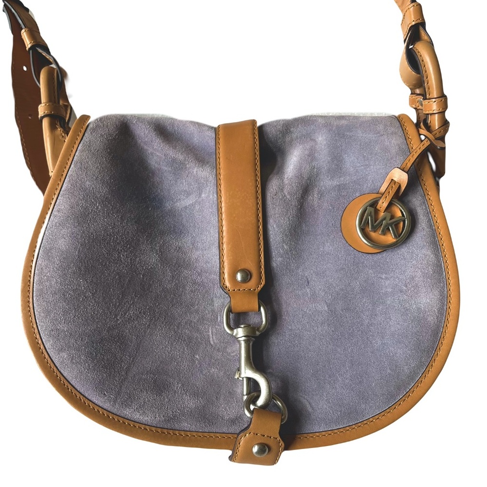 Michael Kors Jamie Suede Crossbody Messenger Bag Lilac. Absolutely BEAUTIFUL!